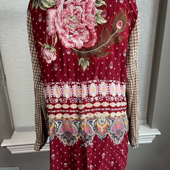 Arafat Secret Journey Plaid Tunic - Picture 4 of 5